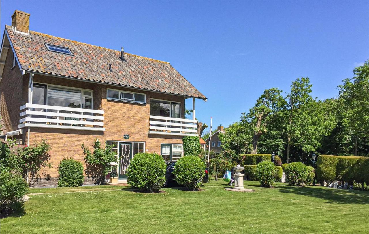 1 Bedroom Gorgeous Home In Zoutelande Exterior photo